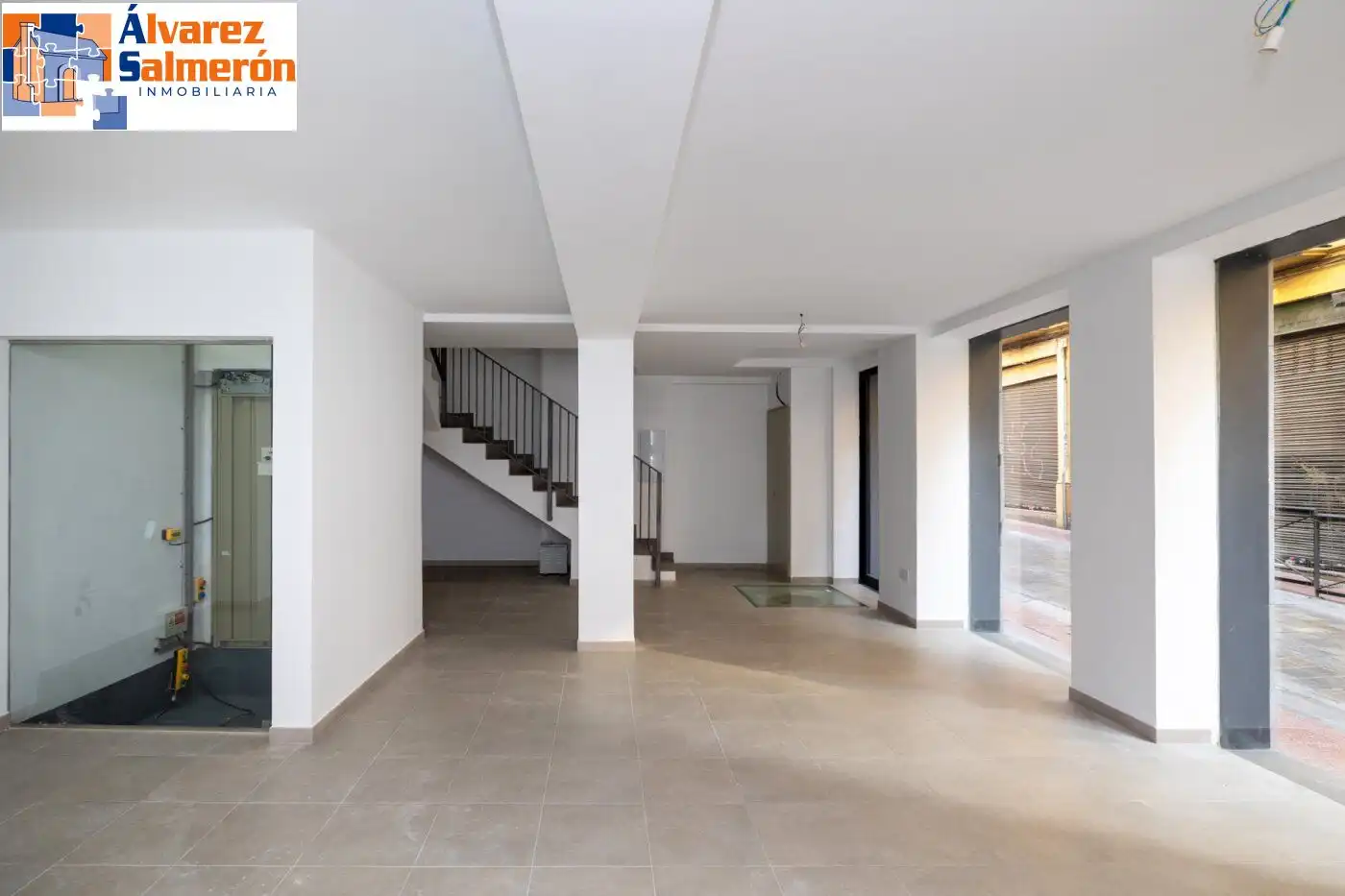 Inmuebles singulares con ascensor en venta en Calle San Matías, imagen 4