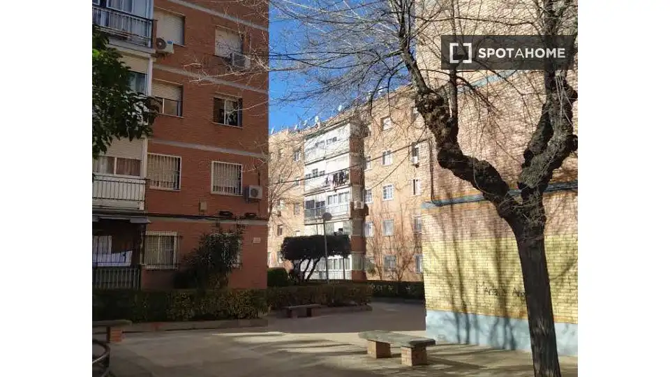 Vista exterior de Piso de alquiler en Madrid con Aire acondicionado, Calefacción y Amueblado