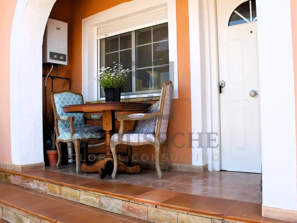 Terrassa de Casa o xalet en venda en Dolores
