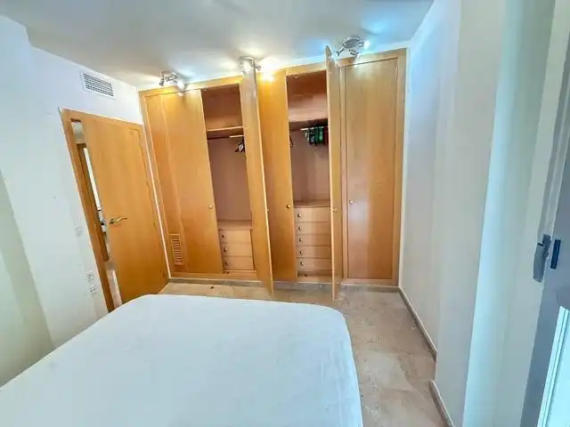Habitación de Piso de alquiler en Murcia con Aire acondicionado, Calefacción y Amueblado