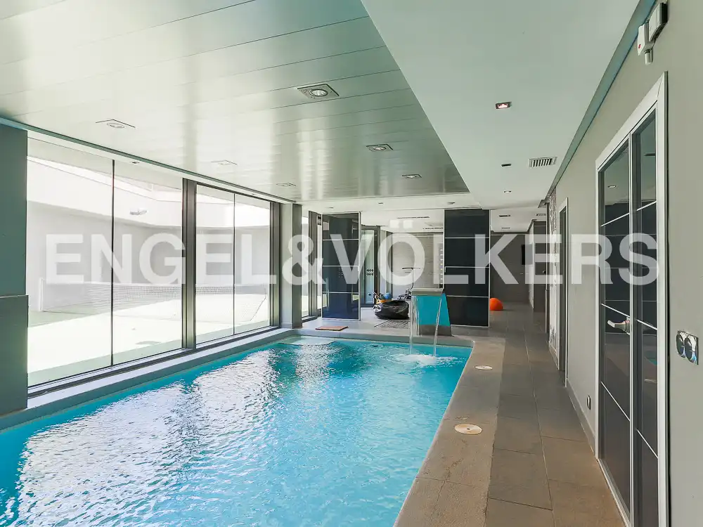 Swimming pool of Houses for sale in Bétera  with Air Conditioner, Heating and Private garden