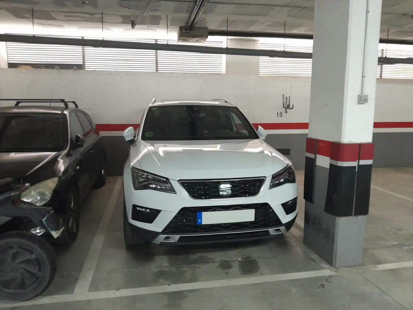Aparcament de Pis en venda en Montcada i Reixac amb Aire condicionat, Calefacció i Moblat