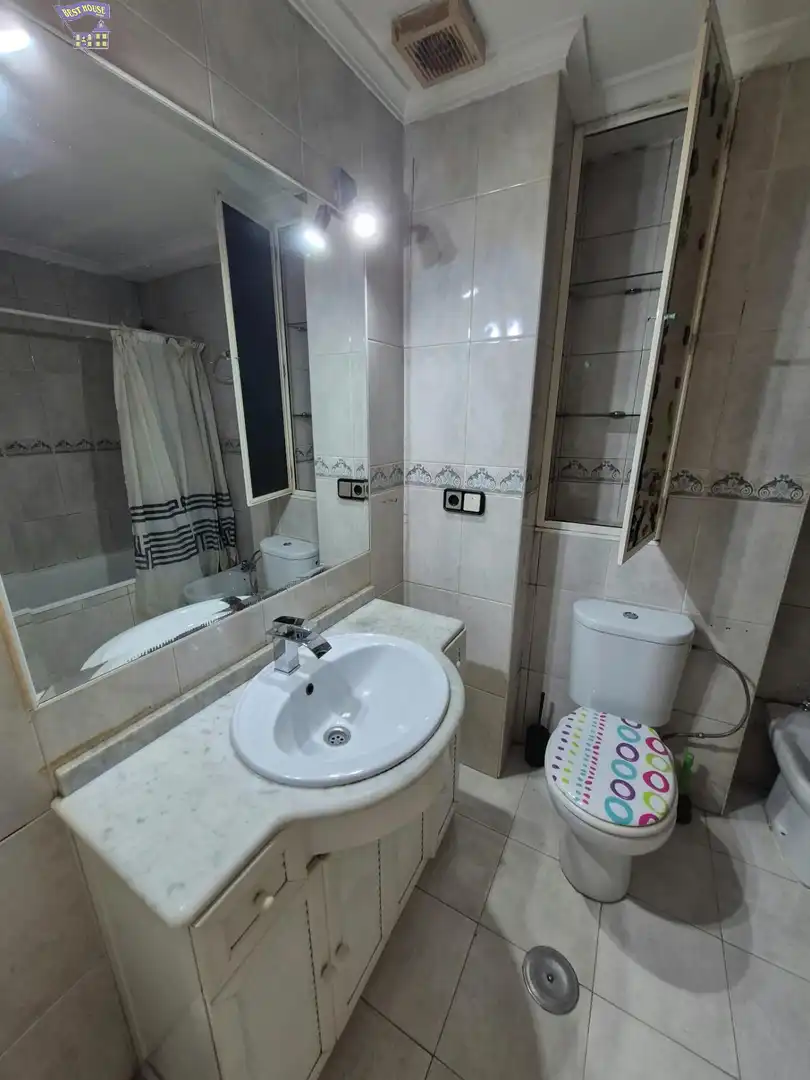 Baño de Piso en venta en Arcos de la Frontera con Amueblado y Balcón