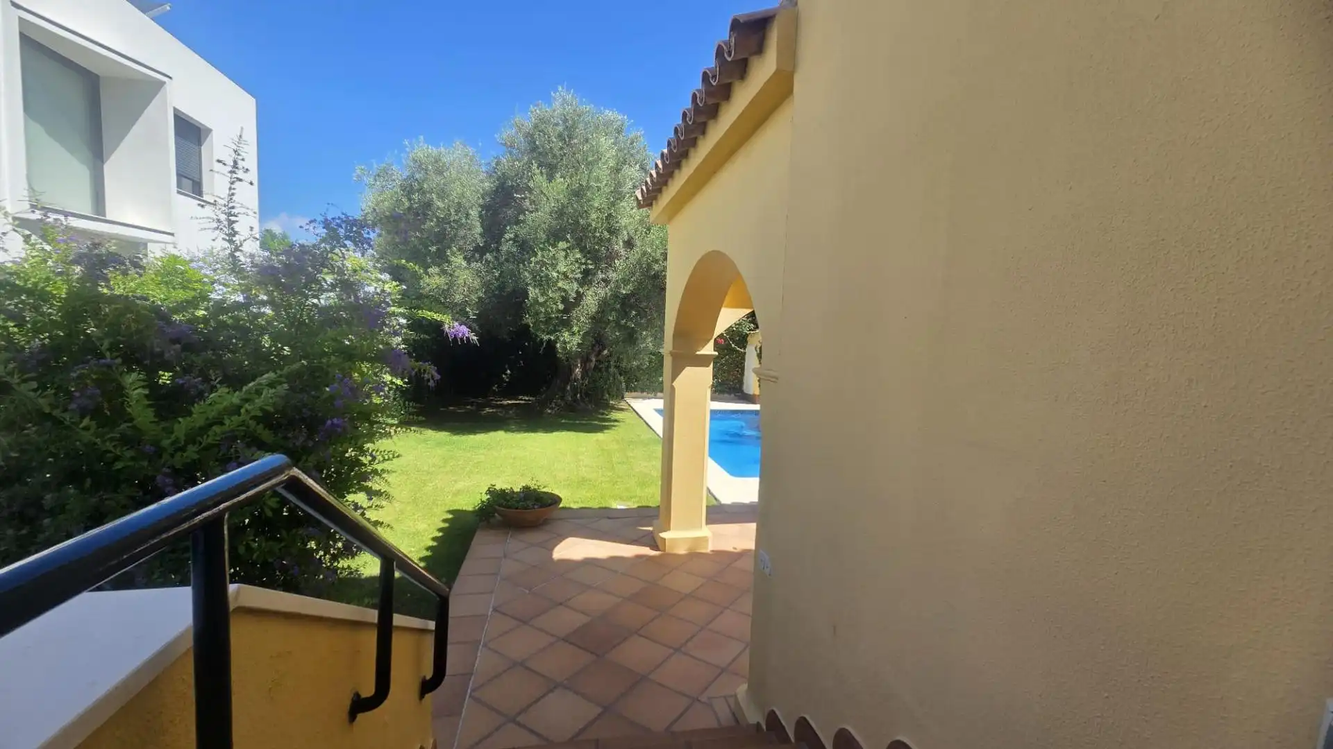 Casa pareada con piscina en venta en Avenida SANTA BEATRIZ DE SILVA, imagen 19