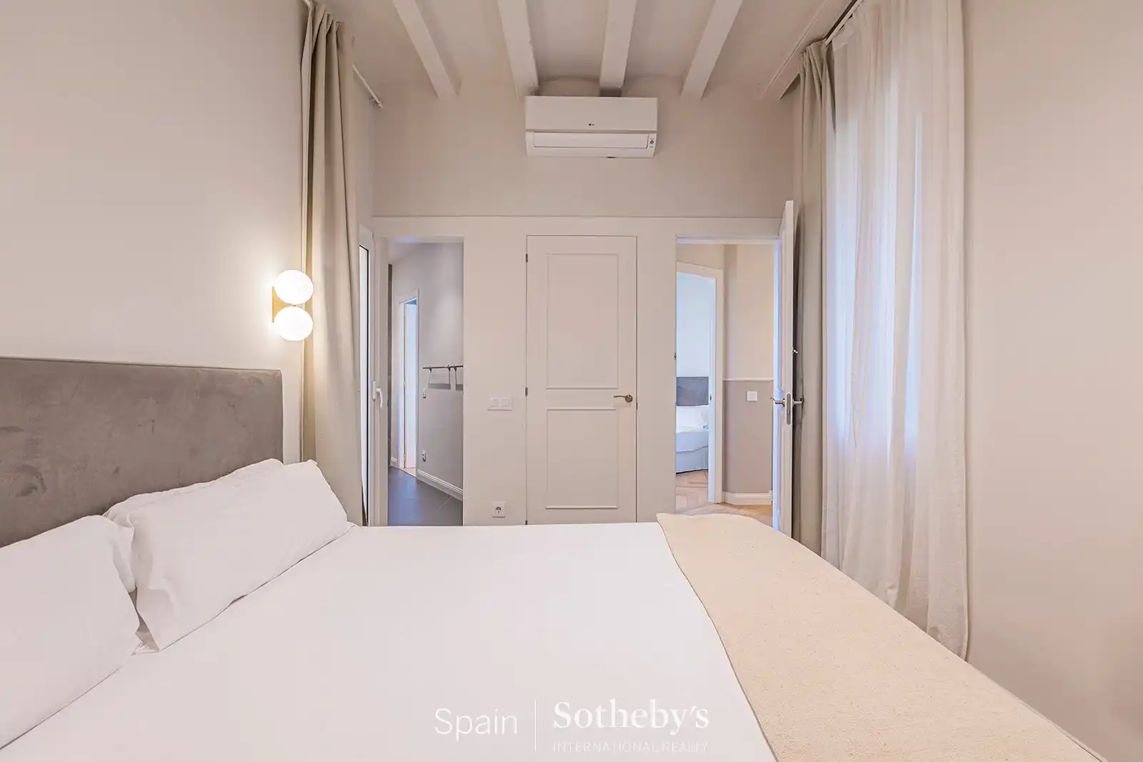 Apartamento con piscina en venta en Passeig Isabel II, imagen 28
