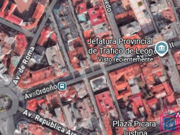 Local comercial en venda a Juan Lorenzo Segura