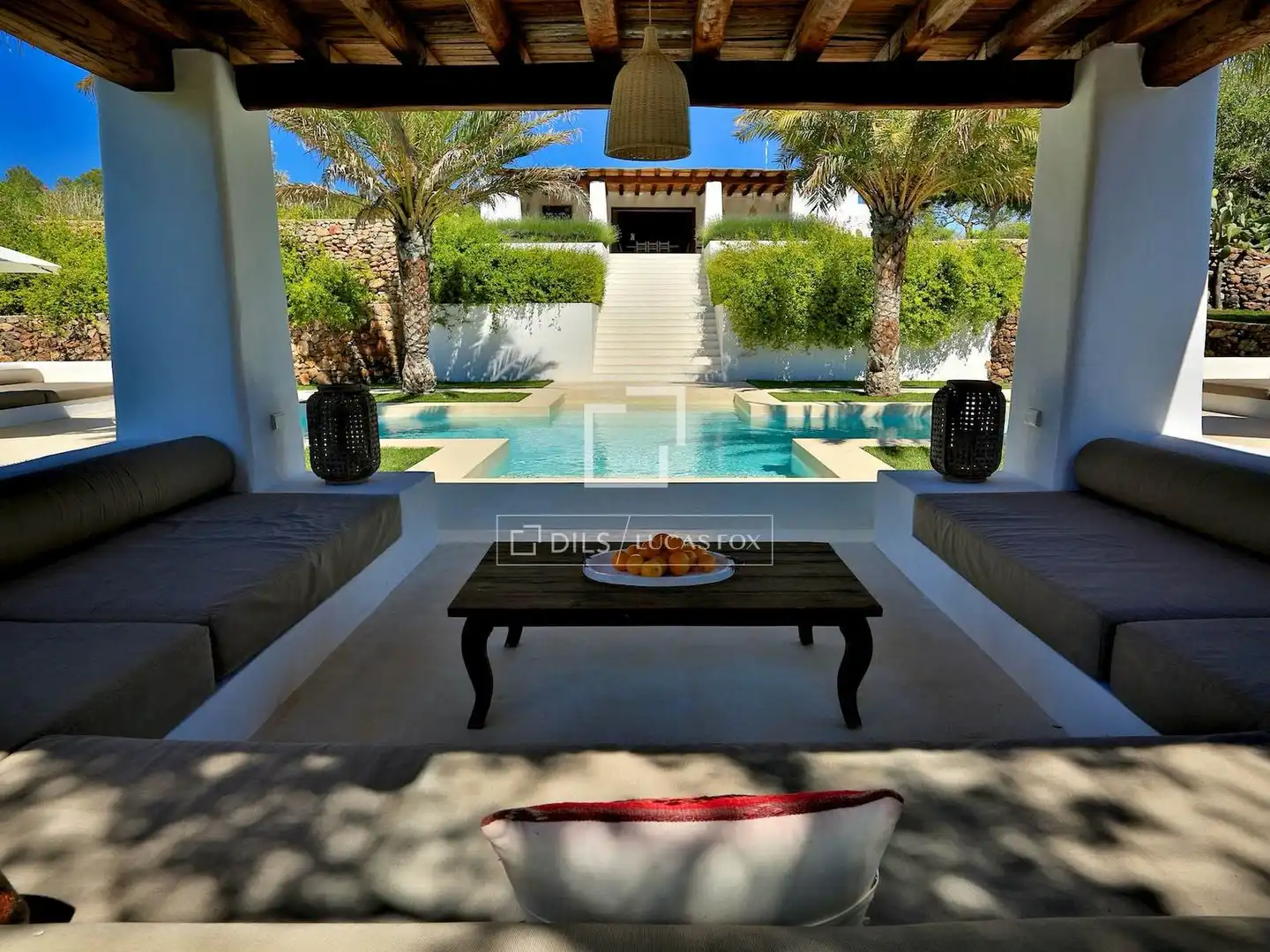 Terrace of Country homes for sale in Santa Eulària des Riu  with Air Conditioner, Heating and Private garden
