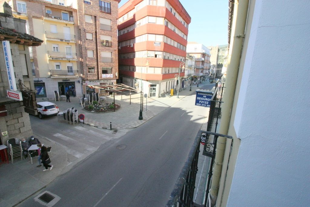 Außenansicht von Büro miete in Arenas de San Pedro