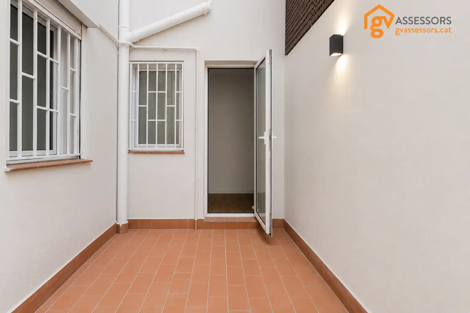 Terrassa de Pis en venda en Barcelona amb Aire condicionat, Parquet i Forn