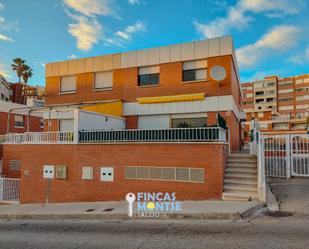 Exterior view of Single-family semi-detached for sale in  Tarragona Capital  with Heating, Terrace and Furnished