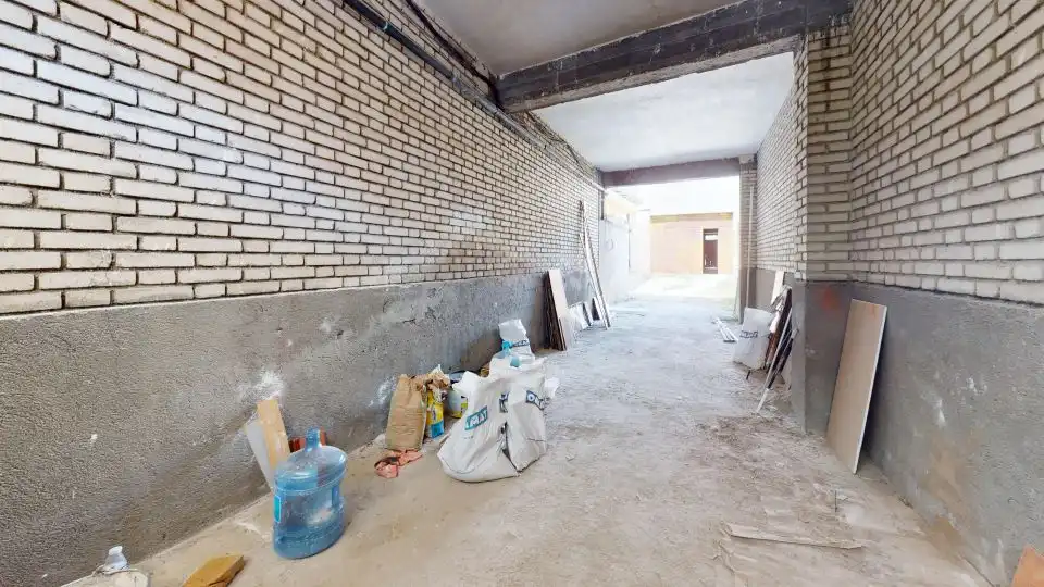 Industrial buildings for sale in Madrid