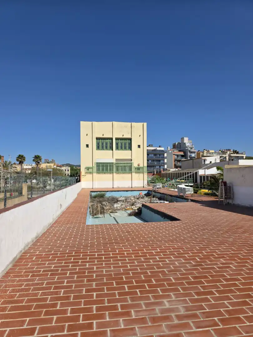 Immobles singulars amb piscina en venda a Centre, imagen 9