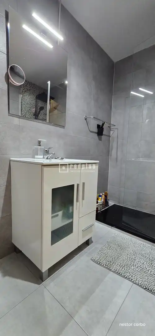 Bany de Pis en venda en Torrejón de Ardoz amb Aire condicionat, Calefacció i Jardí privat