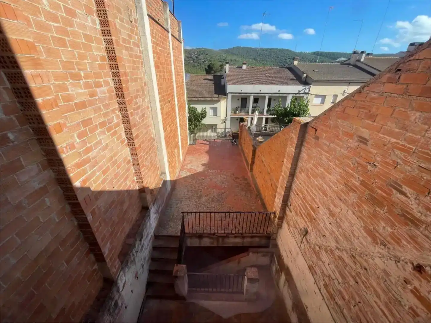 Exterior view of Flat for sale in Subirats  with Balcony