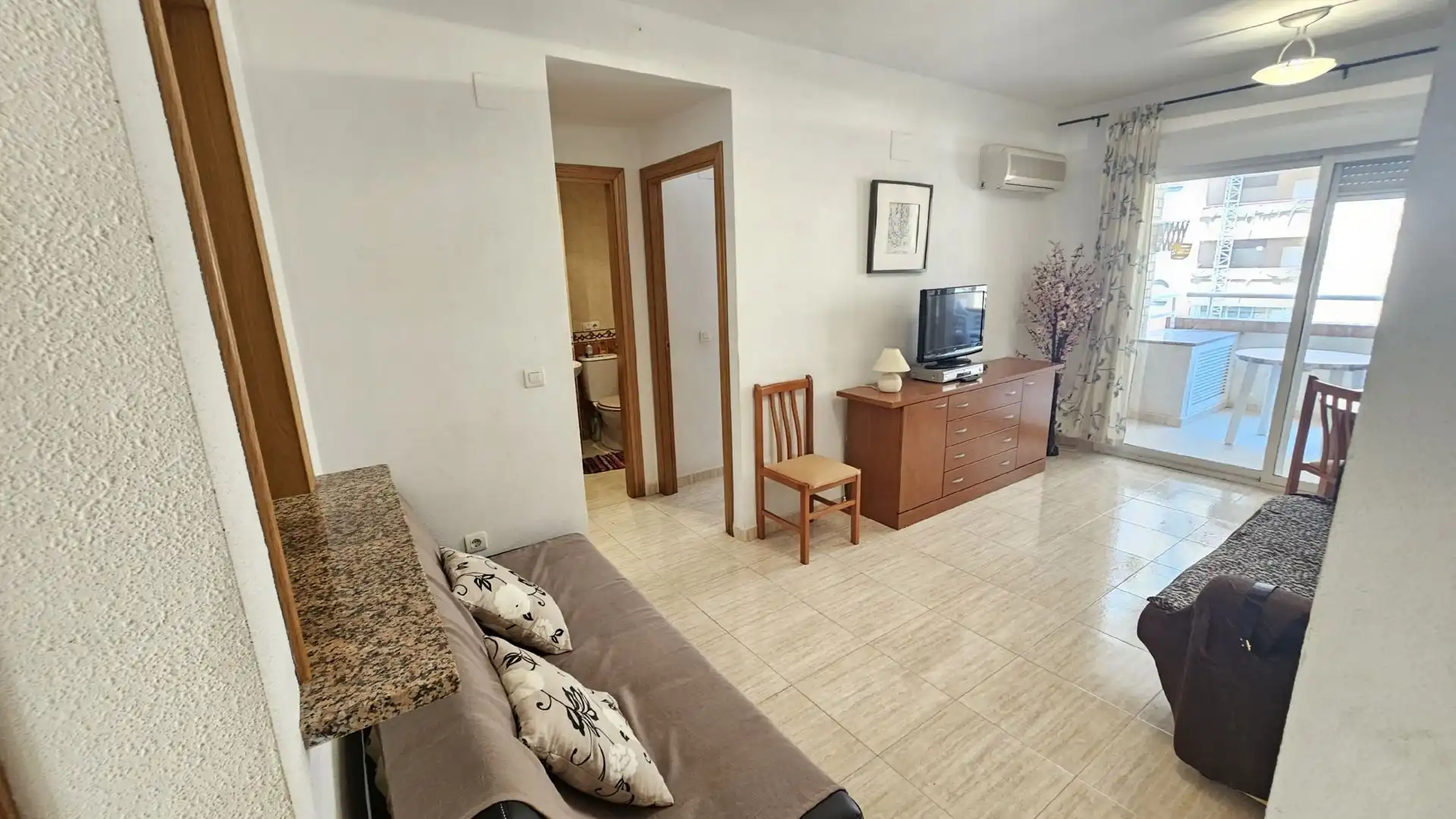 Living room of Apartments for sale in Oropesa del Mar / Orpesa  with Air Conditioner, Heating and Terrace
