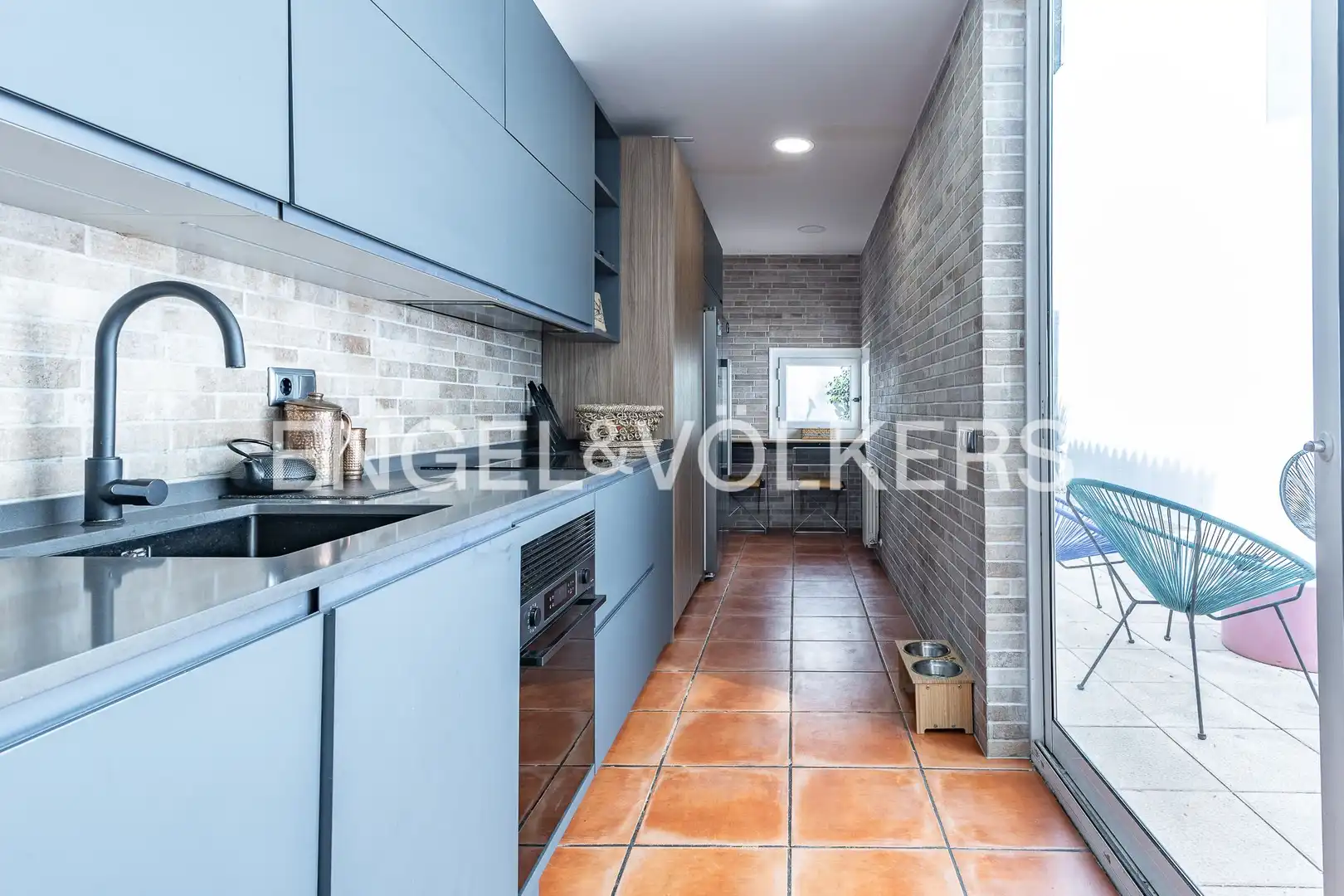 Cocina de Casa o chalet en venta en Badalona con Aire acondicionado, Calefacción y Jardín privado