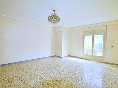 Sala d'estar de Pis en venda en Elche / Elx amb Balcó