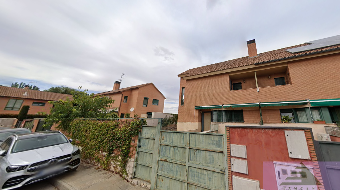 Exterior view of House or chalet for sale in Aranjuez  with Heating and Swimming Pool