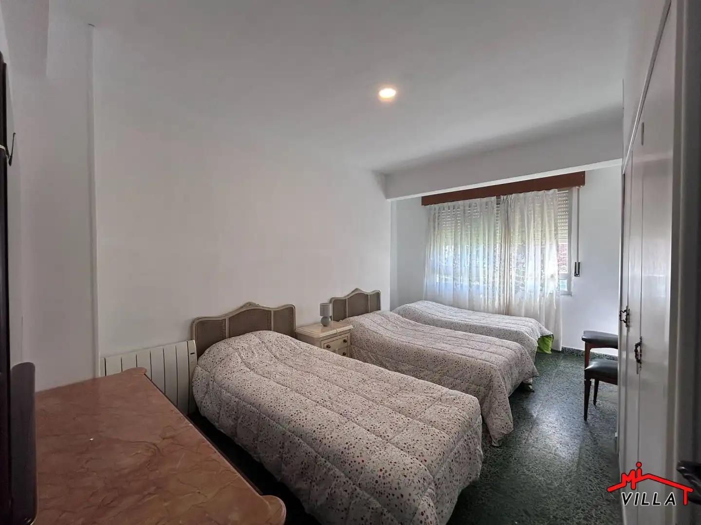 Schlafzimmer von Wohnung zum Verkauf in Laredo mit Heizung, Terrasse und Möbliert