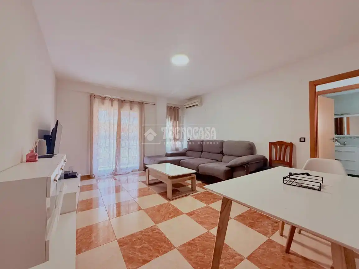 Wohnzimmer von Wohnung zum Verkauf in Mislata mit Klimaanlage, Möbliert und Balkon