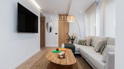 Foto 3 de Piso de alquiler en De Edgar Neville, Cuatro Caminos - Azca,  Madrid Capital