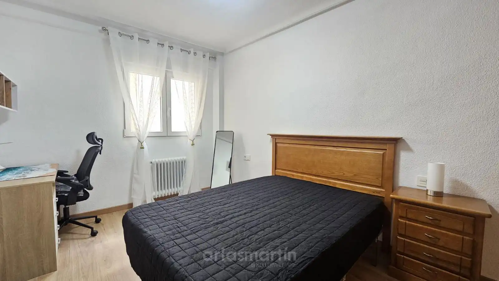 Bedroom of Flat for rent in Salamanca  with Heating, Terrace and Furnished