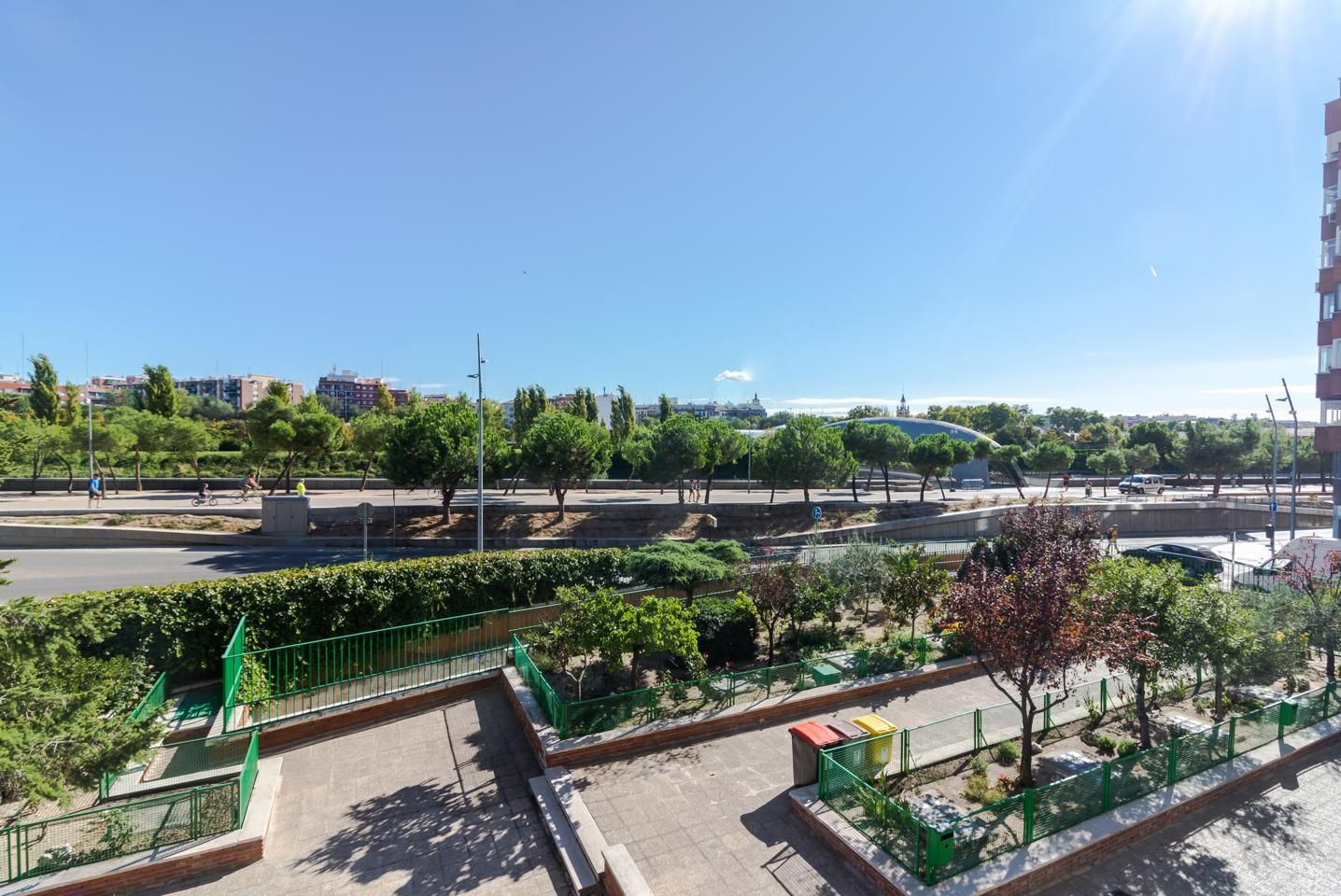 Exterior view of Apartment for rent in  Madrid Capital  with Air Conditioner, Heating and Terrace