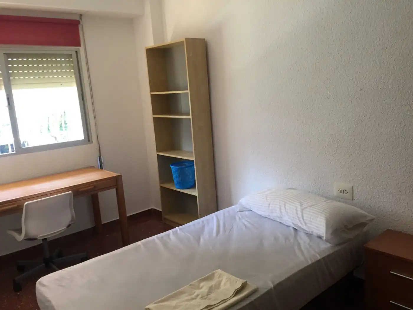 Schlafzimmer von Wohnung zur Miete in Valencia mit Terrasse, Möbliert und Balkon