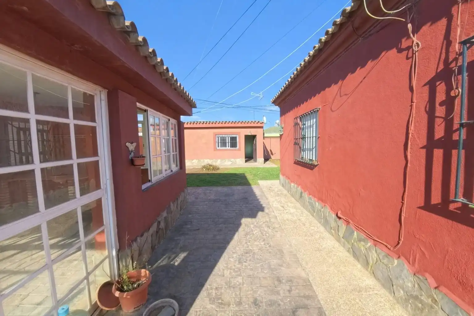 Exterior view of Houses for sale in Chiclana de la Frontera  with Swimming Pool