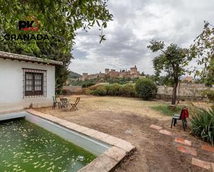 Jardí de Casa o xalet en venda en  Granada Capital amb Terrassa i Piscina