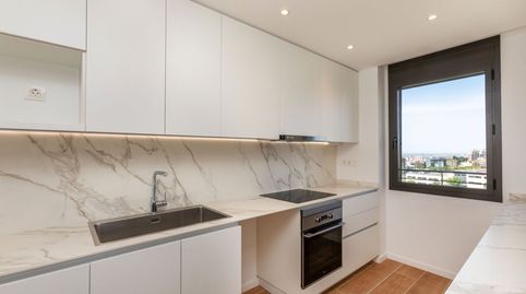 Foto 4 de Piso de alquiler en Carrer de Joan Miró, Finestrelles, Esplugues de Llobregat