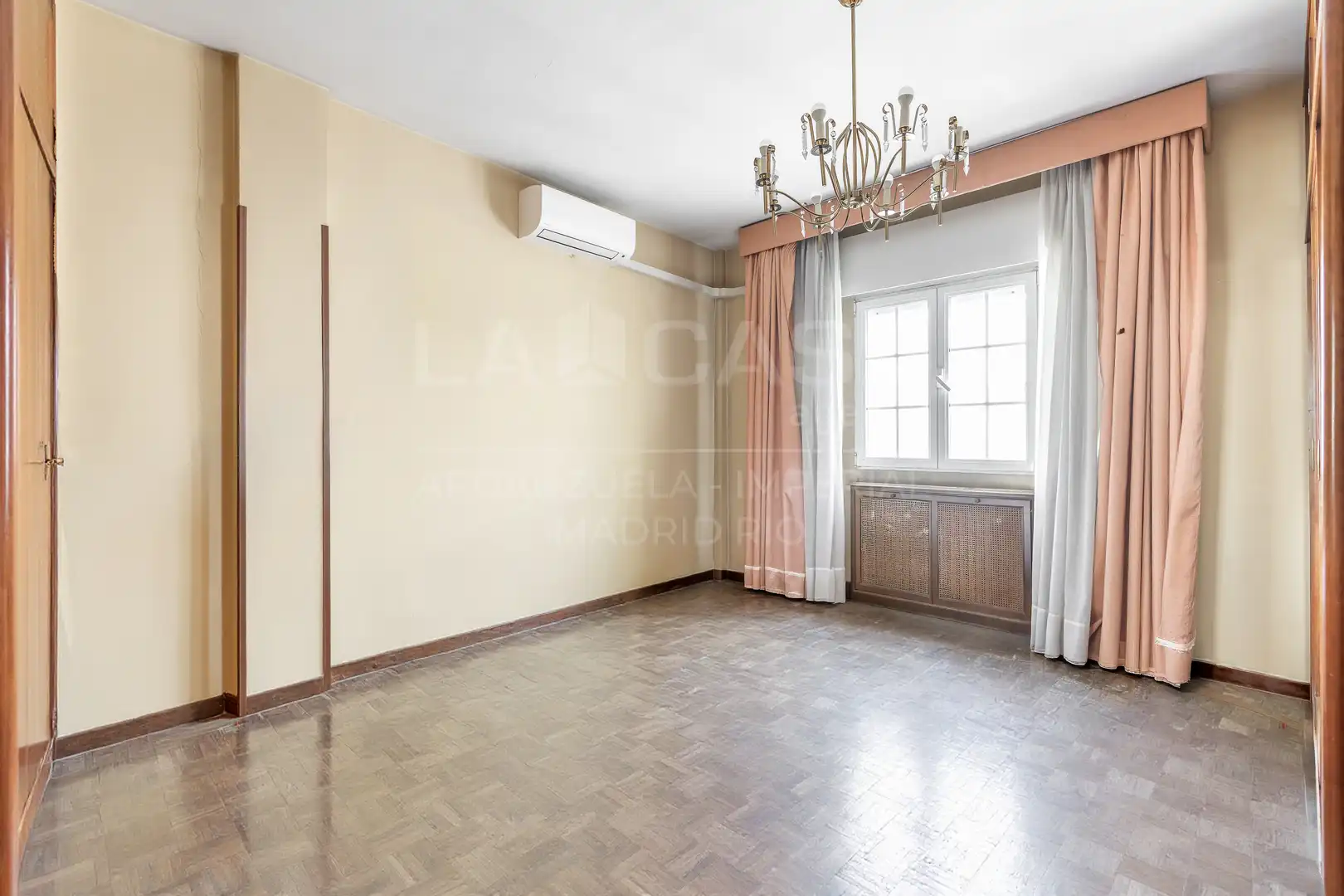 Habitación de Ático en venta en Madrid con Aire acondicionado, Calefacción y Terraza