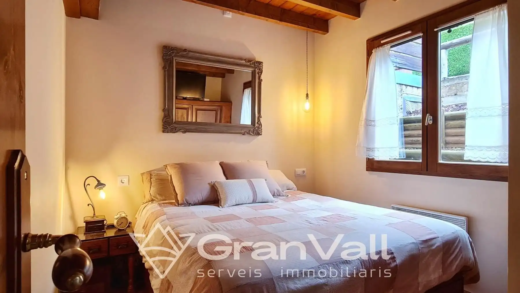 Habitación de Casa adosada en venta en Saillagouse con Calefacción, Jardín privado y Parquet