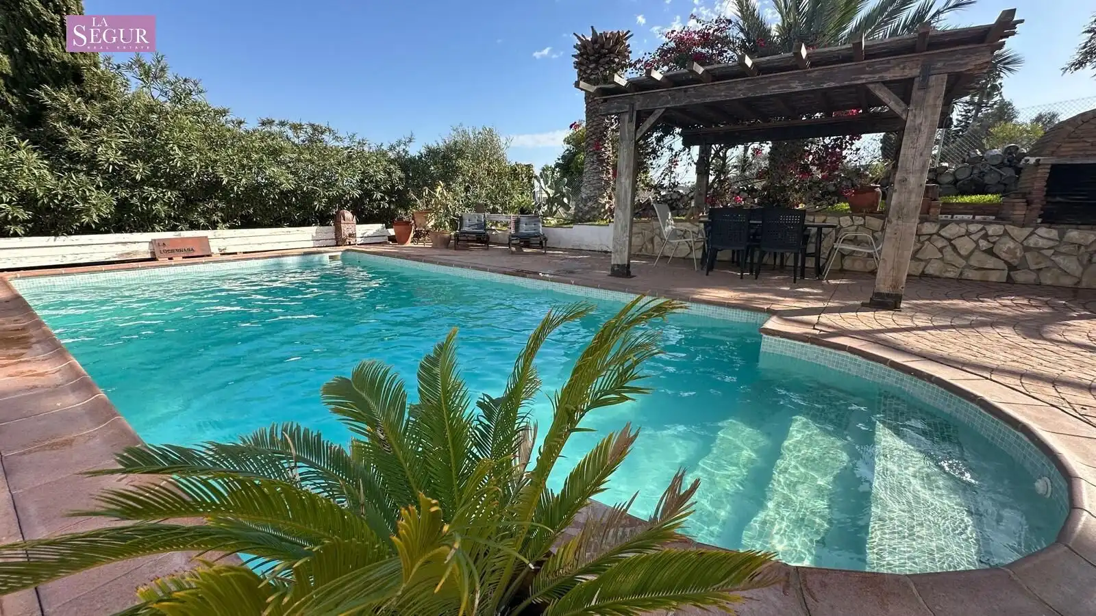 Houses for sale in Los Franceses – La Vega