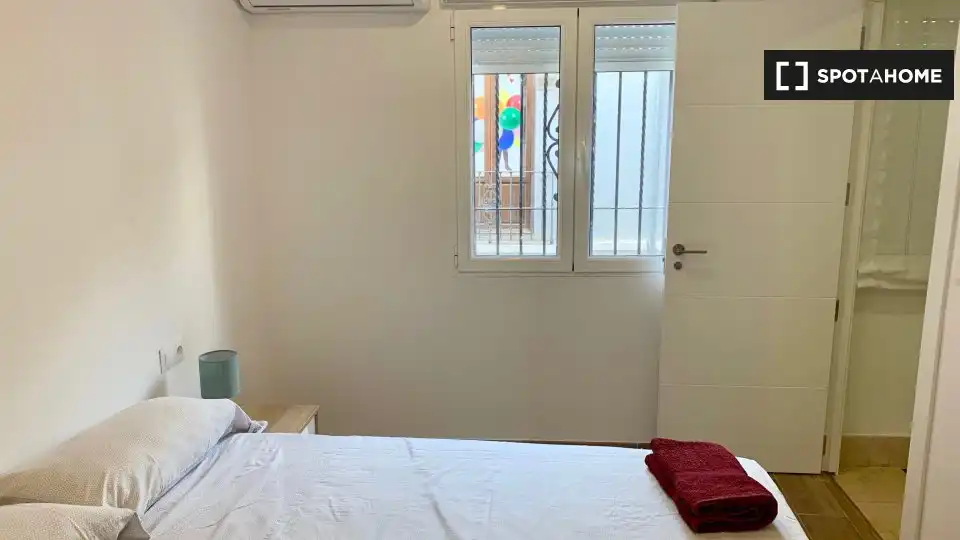 Habitació a Centro - Sagrario