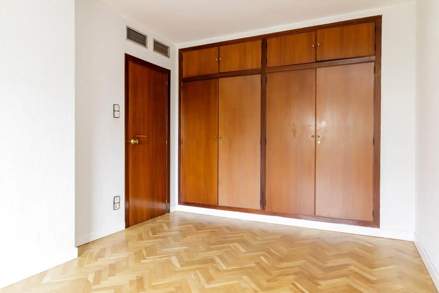 Flat for rent in Paseo LA MINA, 3, Paseo Independencia