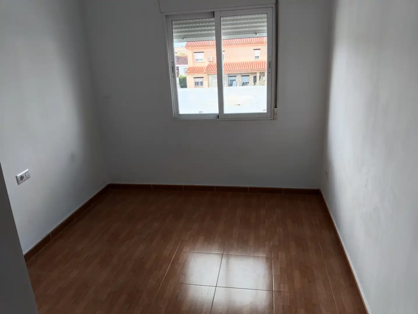 Habitación de Casa adosada de alquiler en Vegas del Genil con Terraza, Balcón y Se aceptan mascotas