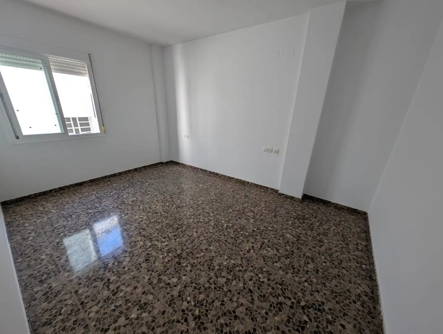 Schlafzimmer von Wohnung zum Verkauf in Lucena mit Terrasse, Abstellraum und Balkon