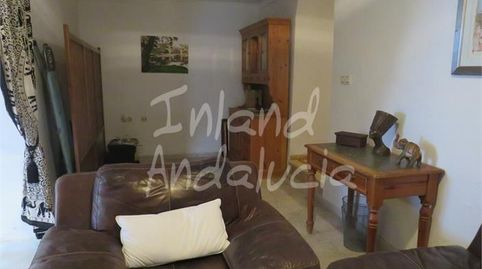 Foto 4 de Casa adosada en venta en Alcaudete, Jaén