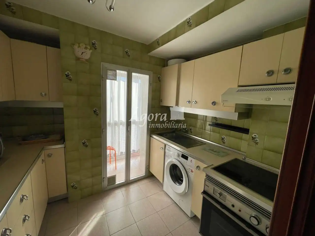 Cocina de Piso en venta en Valladolid con Calefacción y Amueblado