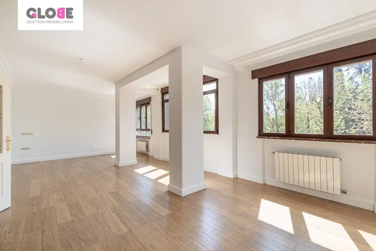 Piso con terraza en venta en Centro, imagen 2