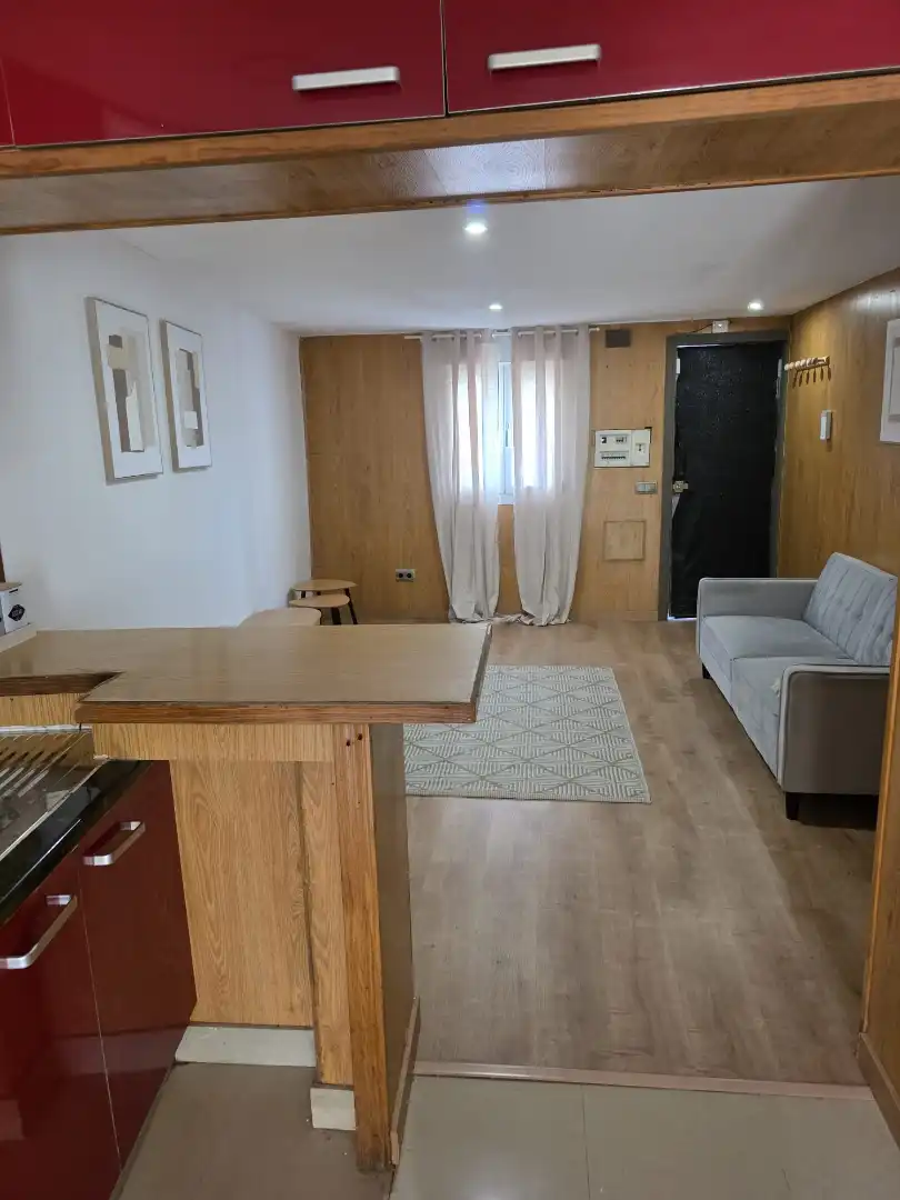 Sala de estar de Casa adosada en venta en  Logroño con Terraza, Trastero y Amueblado