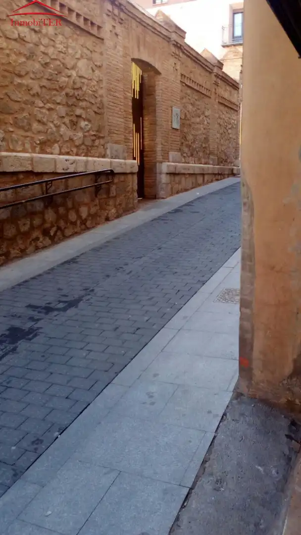 Außenansicht von Geschaftsraum zur Miete in Teruel