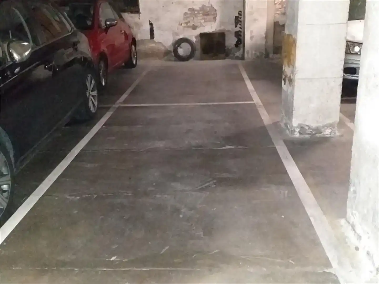 Aparcament de Garatge de lloguer en Badalona