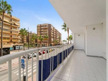 Appartement compact avec piscine à vendre à churruca