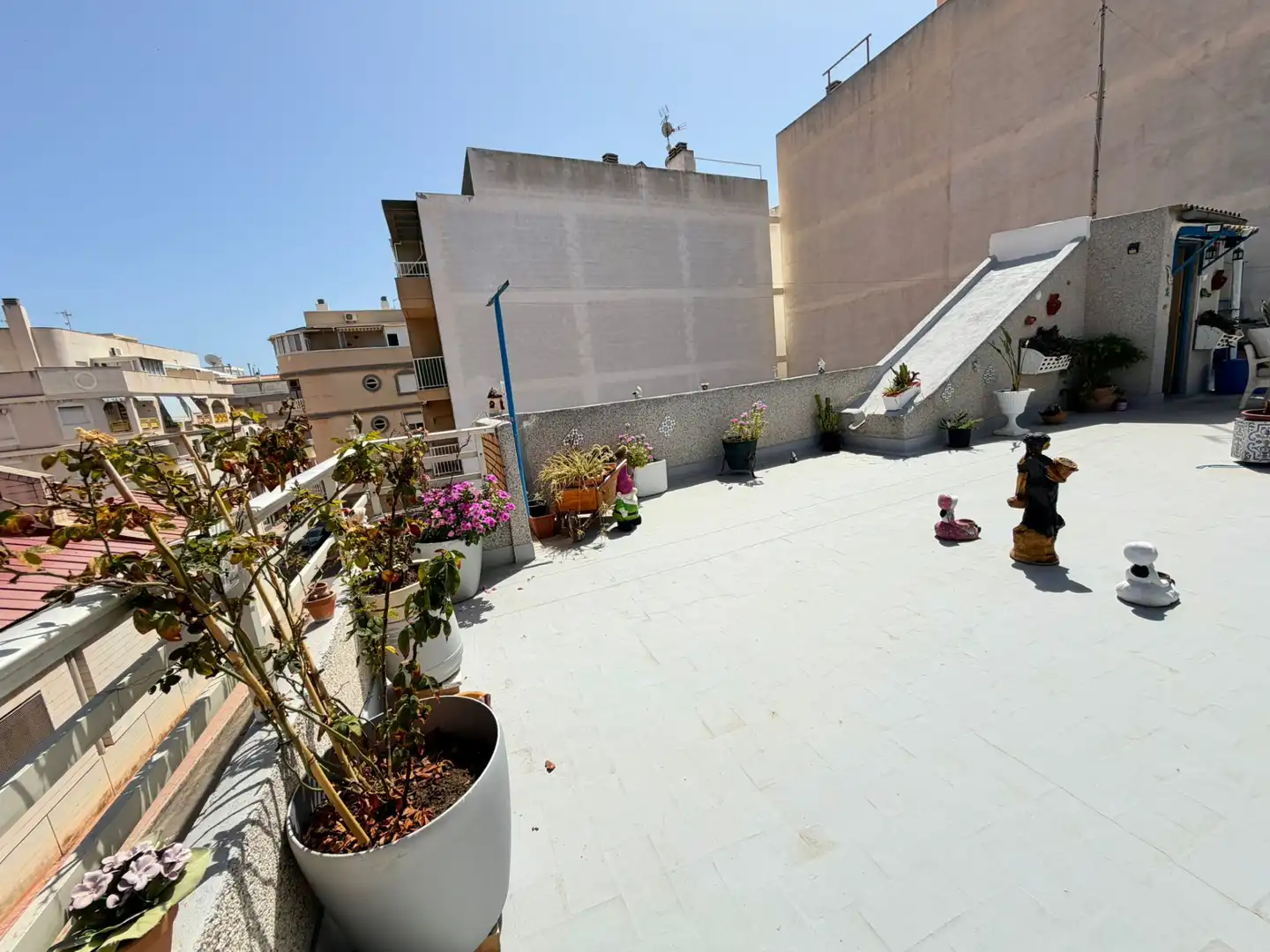 Casa amb terrassa en venda a Calle Helsinki, imagen 69