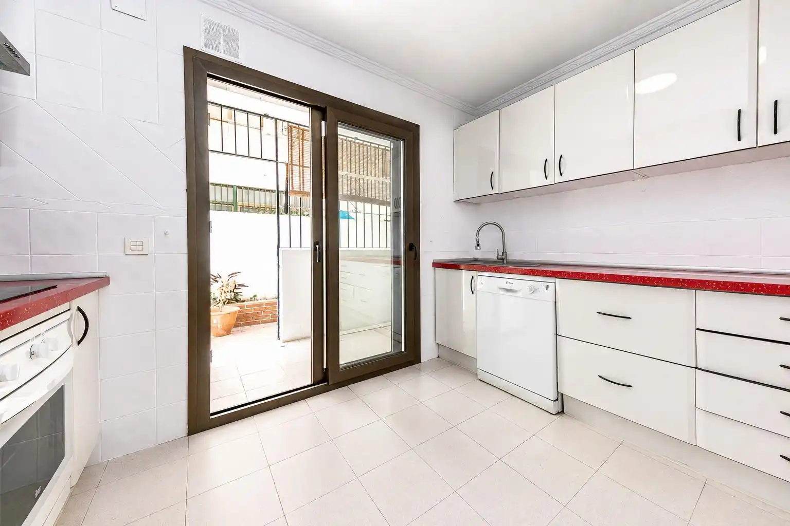 Cocina de Apartamento en venta en Fuengirola con Aire acondicionado, Terraza y Balcón