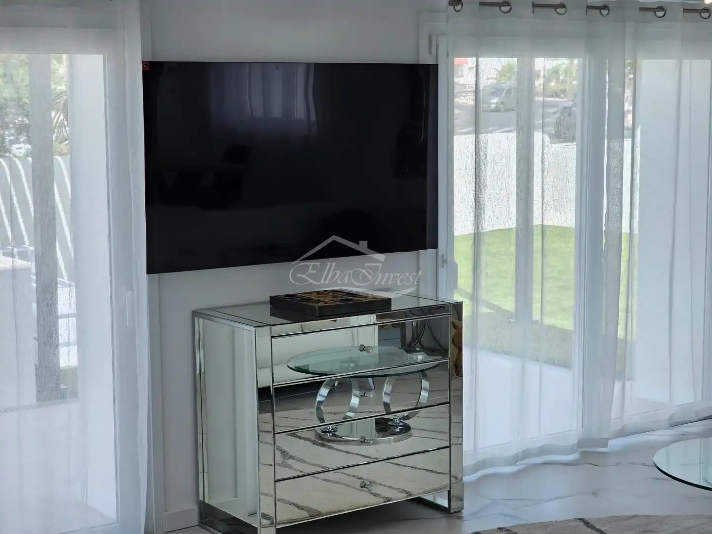 Living room of Houses for sale in Adeje  with Air Conditioner, Private garden and Terrace