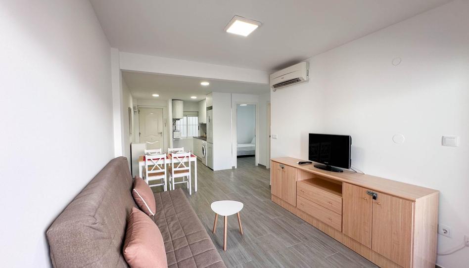 Photo 1 of Flat to rent in Calle Gumersindo, Las Piscinas Naturales, Alicante