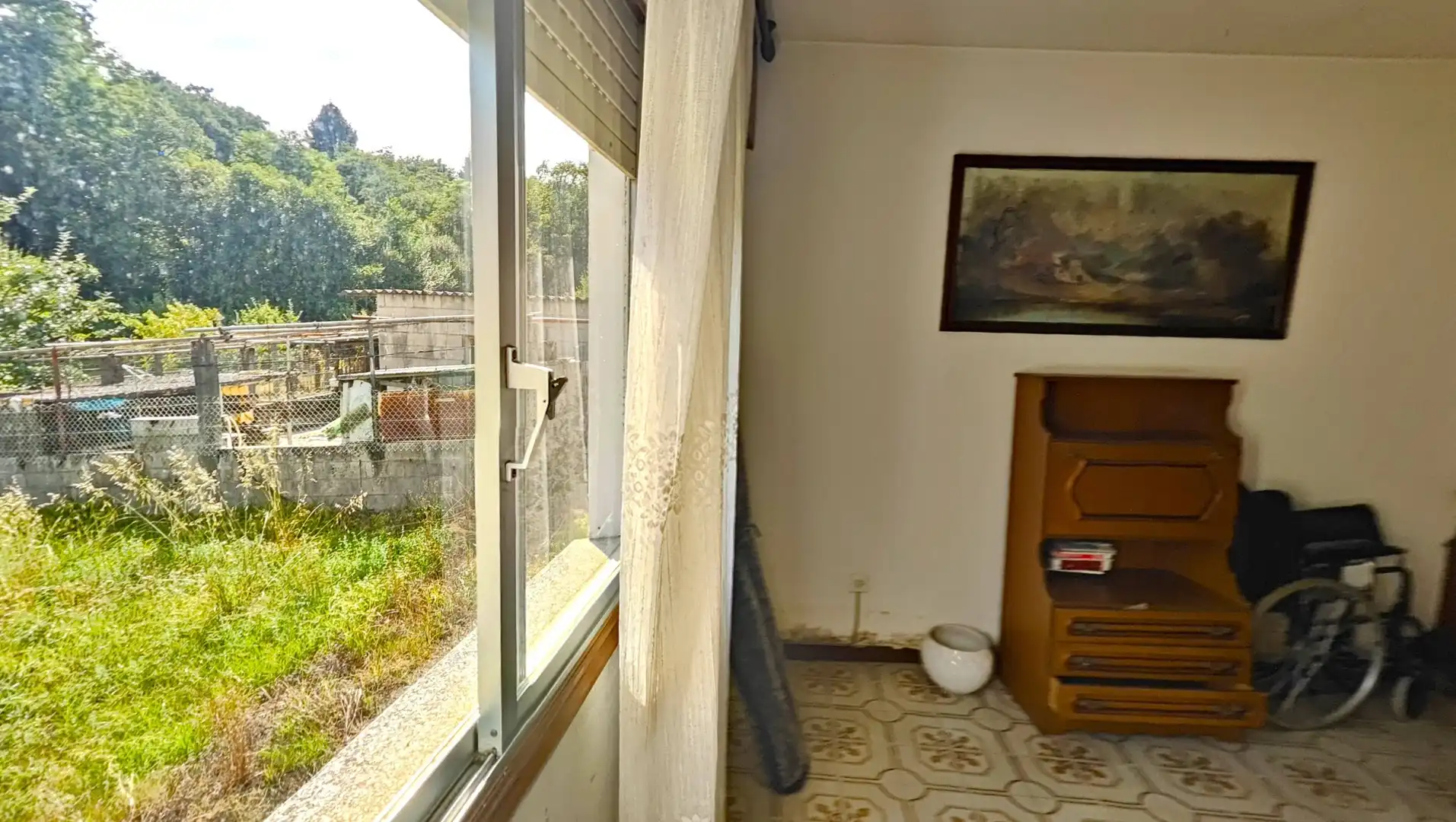 Dormitori de Casa o xalet en venda en Santiago de Compostela  amb Jardí privat i Moblat